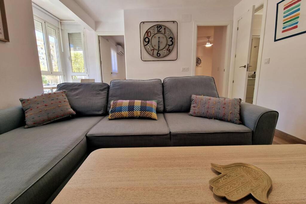 Moderno Apartamento Sevilla Zona Nervion. Wifi/Ac Εξωτερικό φωτογραφία
