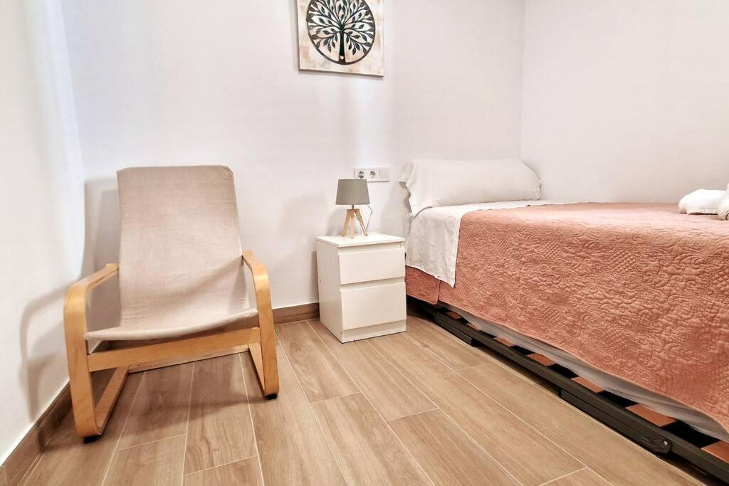 Moderno Apartamento Sevilla Zona Nervion. Wifi/Ac Εξωτερικό φωτογραφία
